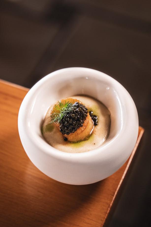 fotografía gastronómica plato de postre de trufa